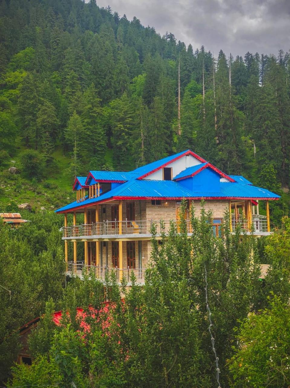 New Brahma Cafe Guest House Kalgha Extérieur photo